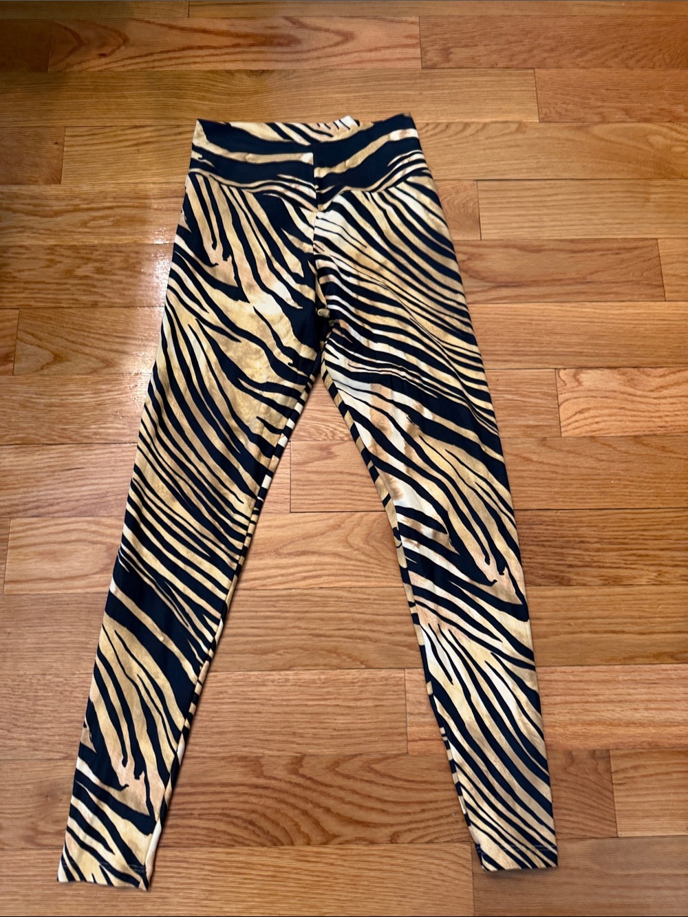 Booty by Brabants tiger leggings athleisure workout 🐅 🐯 one size
